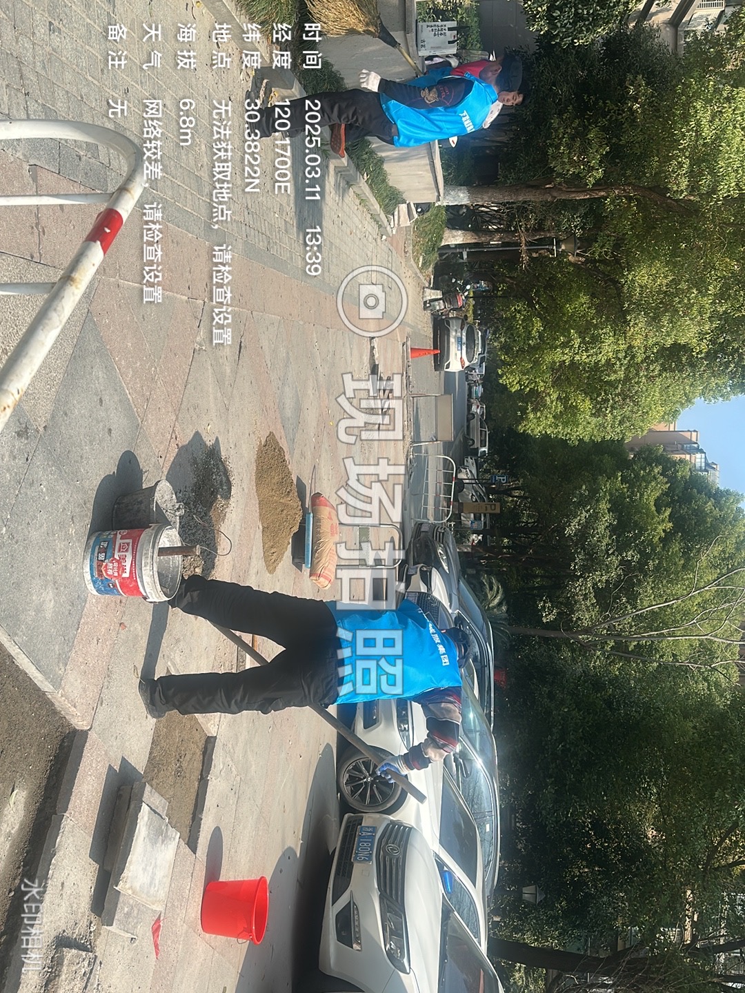 北门由新物业临时应急处理